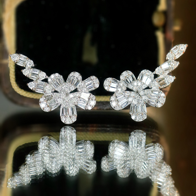 Aazuo Fine Jewelry 18K Pure Wh - Diamond Stud Earrings review and price
