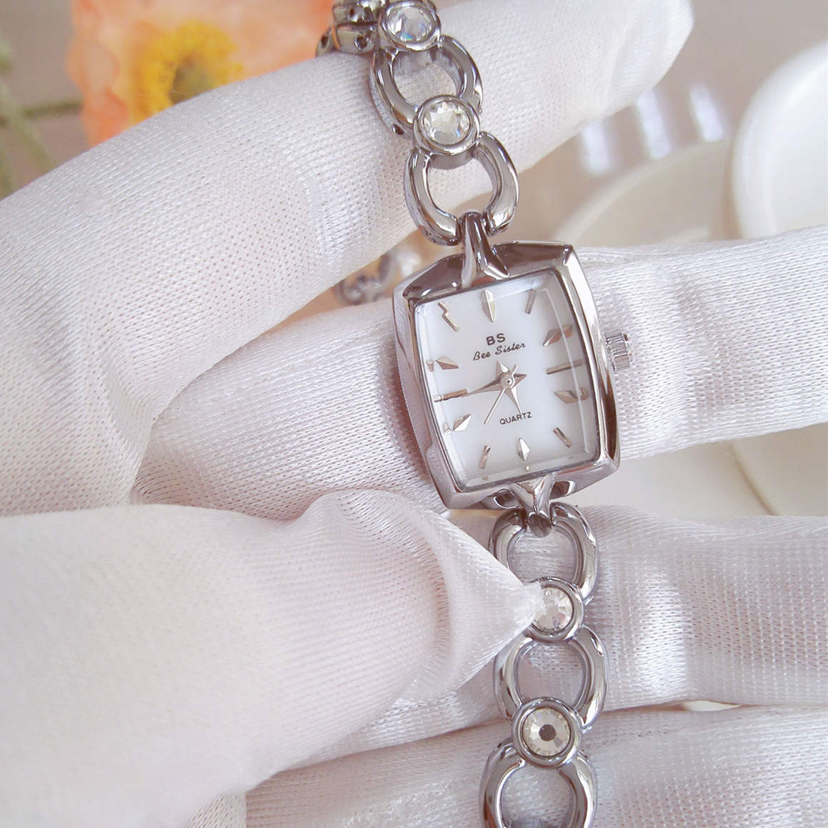 UTHAI Watch For Women Light Lu - Jewelry And Watches Luxury Brand review and price